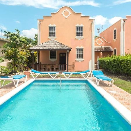 2-Story Townhome With Private Pool, Ideal For Group! Christ Church Exteriér fotografie